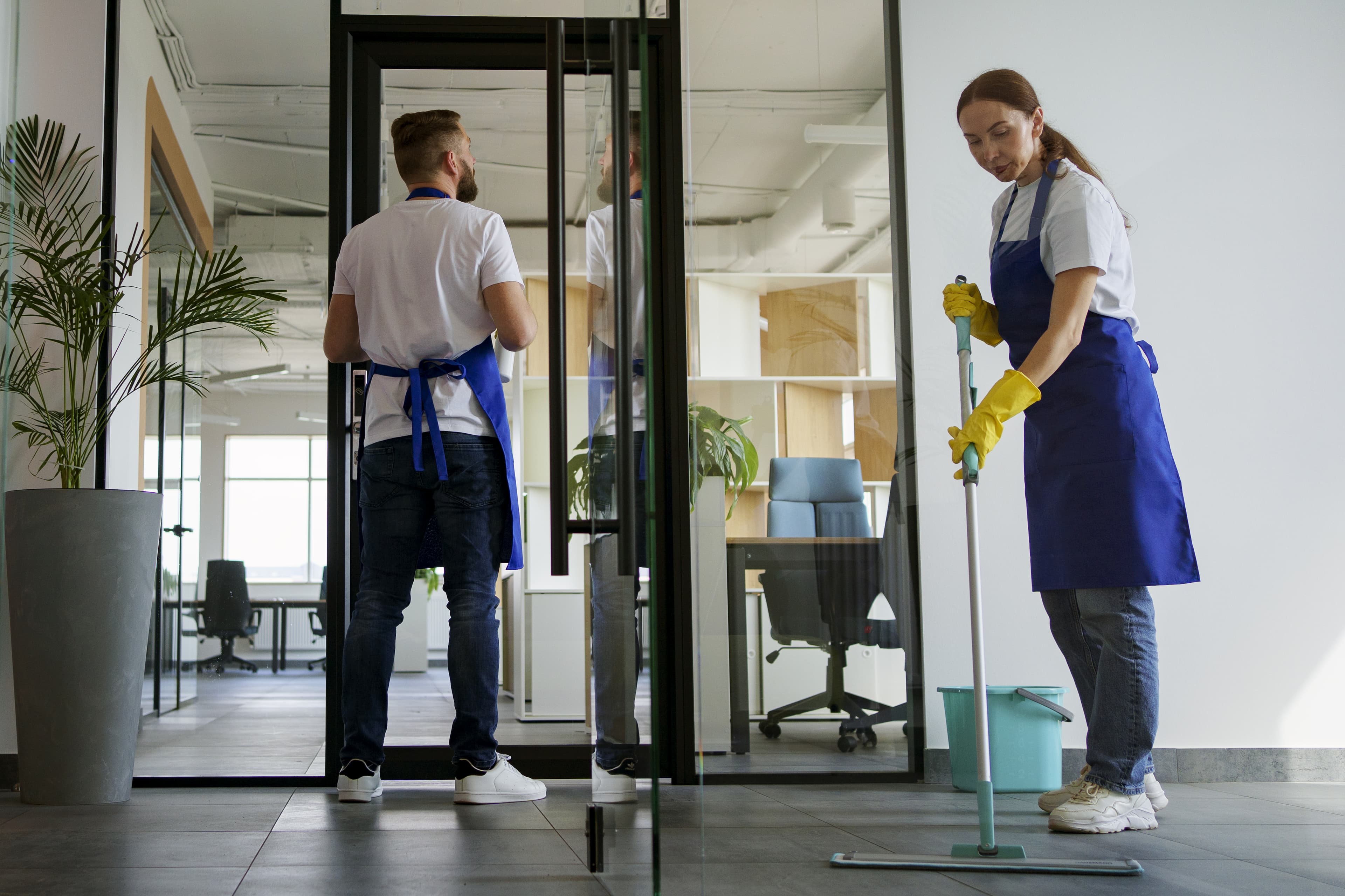 Showroom Cleaning Services